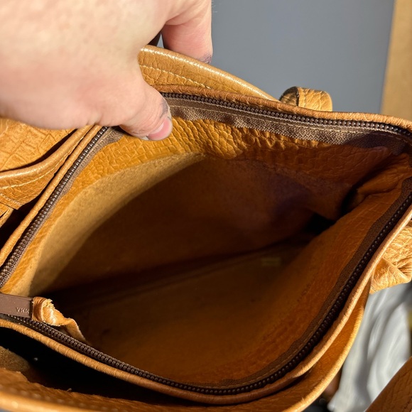 Tom Thomas Leathers Croc Embossed Leather Bag - Picture 6 of 11